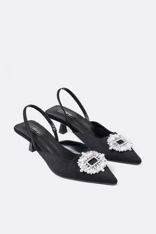 Slingback Kitten Heel