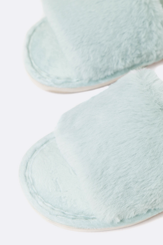 Fluffy Slippers