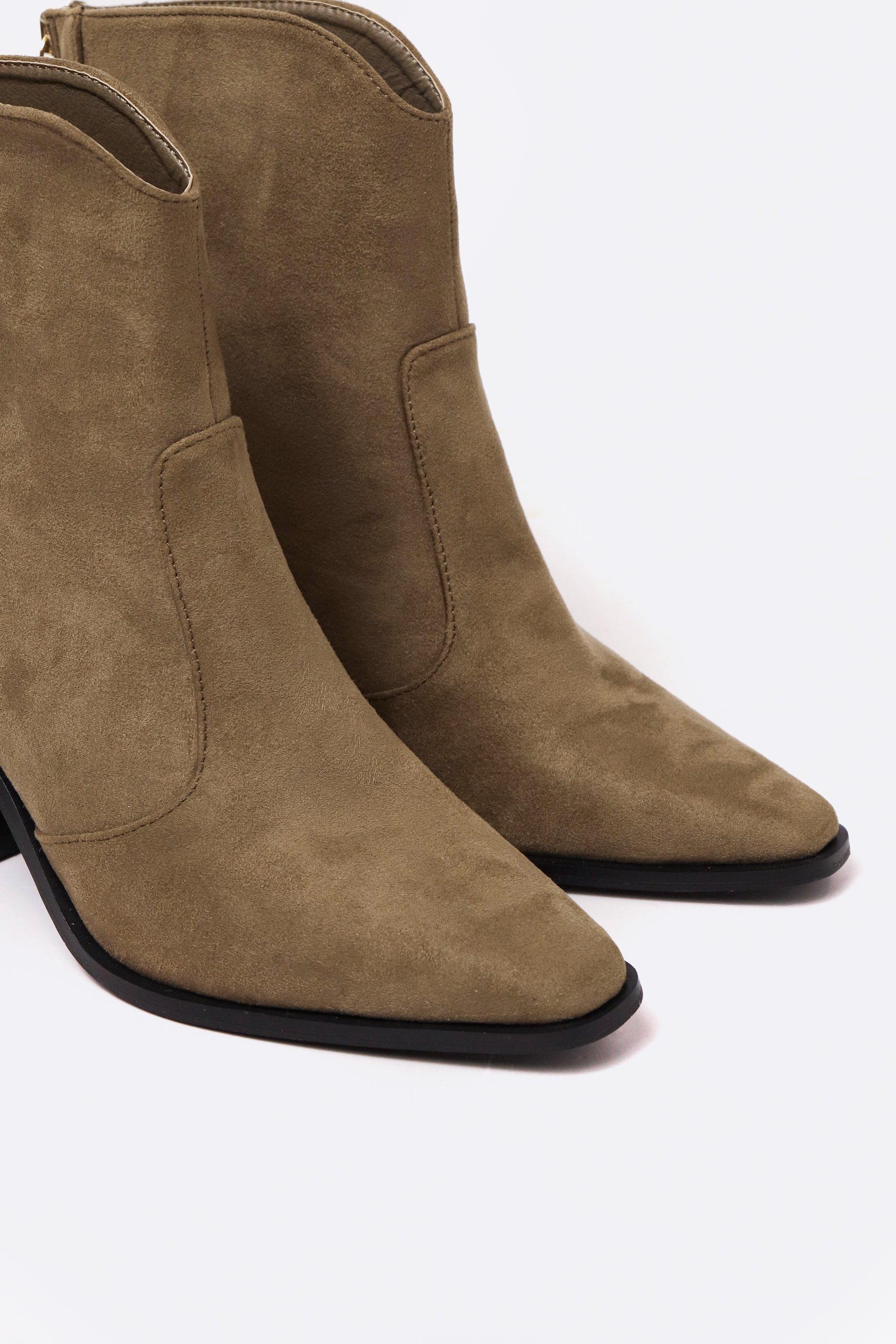 Ladies boots at mr on sale price