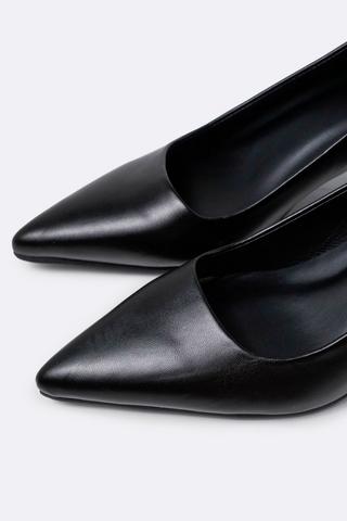 Court Kitten Heel