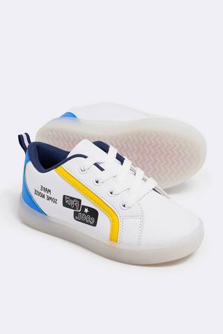 Lace-up Sneaker