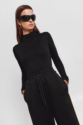 Turtle Neck Top
