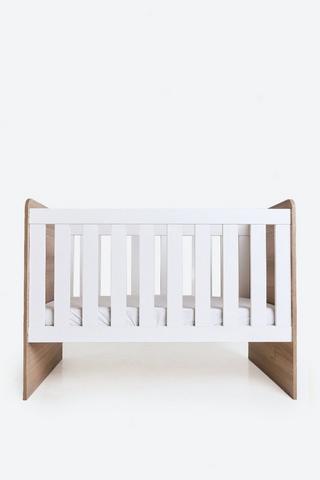 Baby cot outlet mr price home