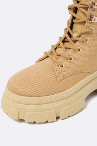 Hiker Boot