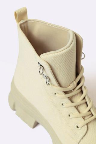 Hiker Boot