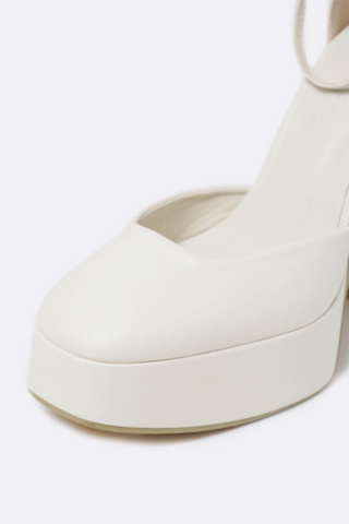 block heel platform pumps