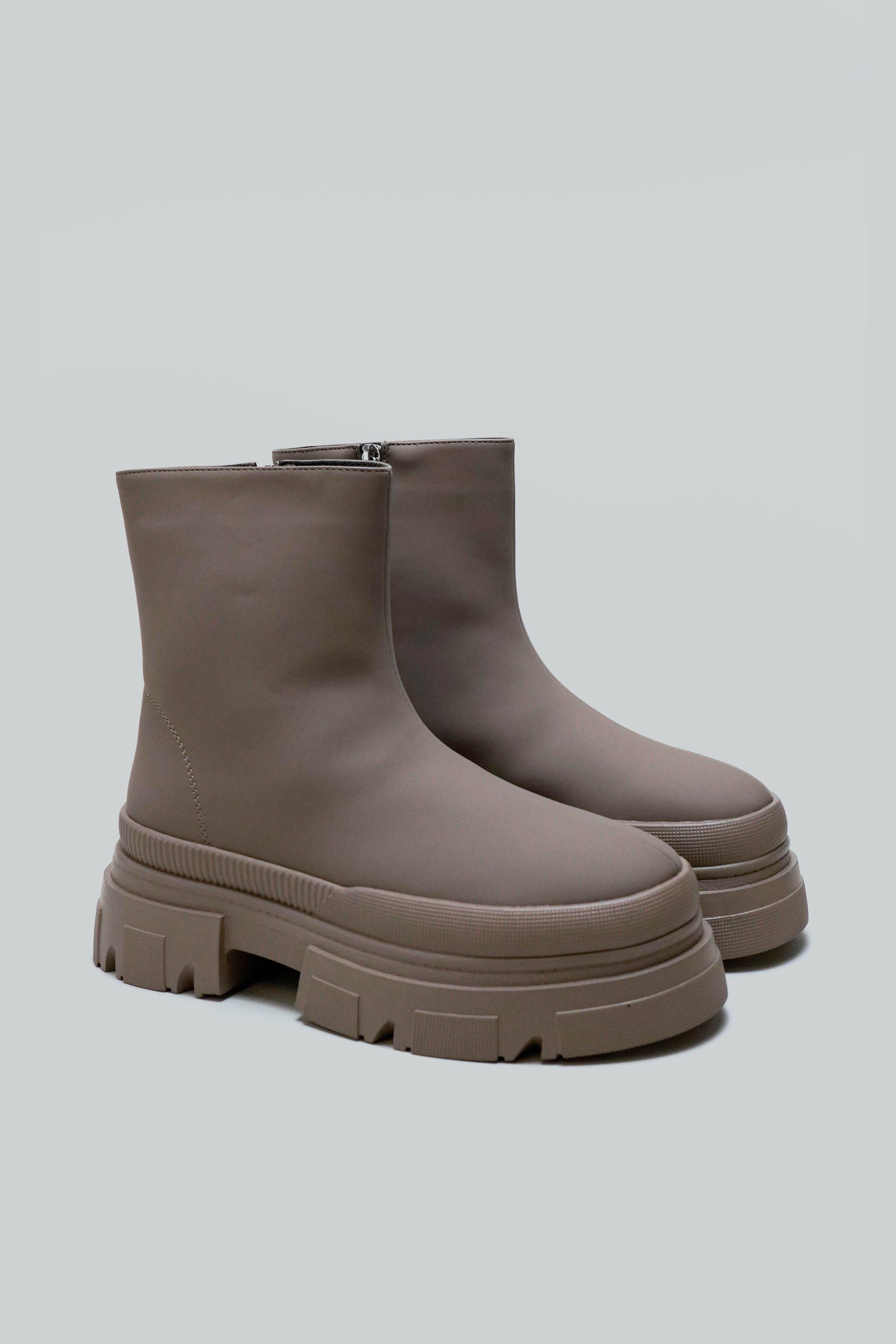 Chunky Chelsea Boot