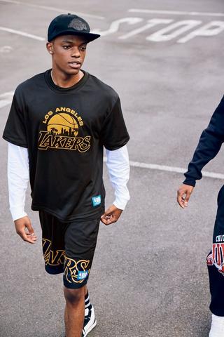 Lakers T-shirt