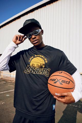 Lakers Tee 