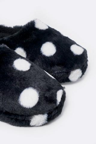 Fluffy Slippers