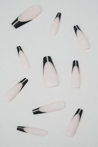 Instant Nails