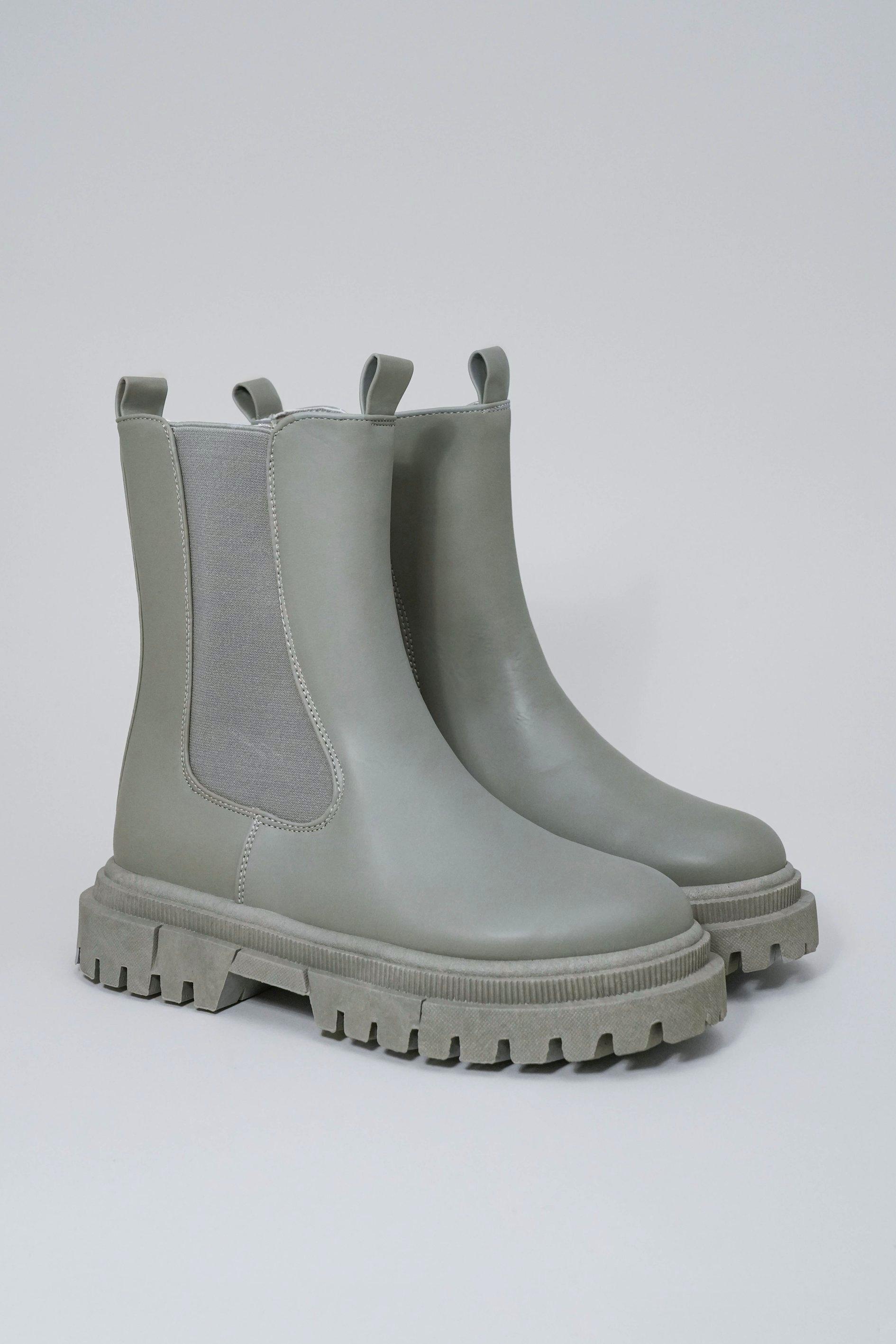 Chelsea Boot