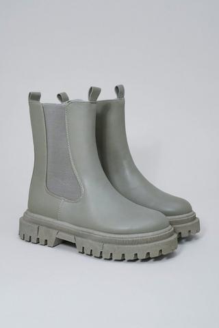 Chelsea Boot