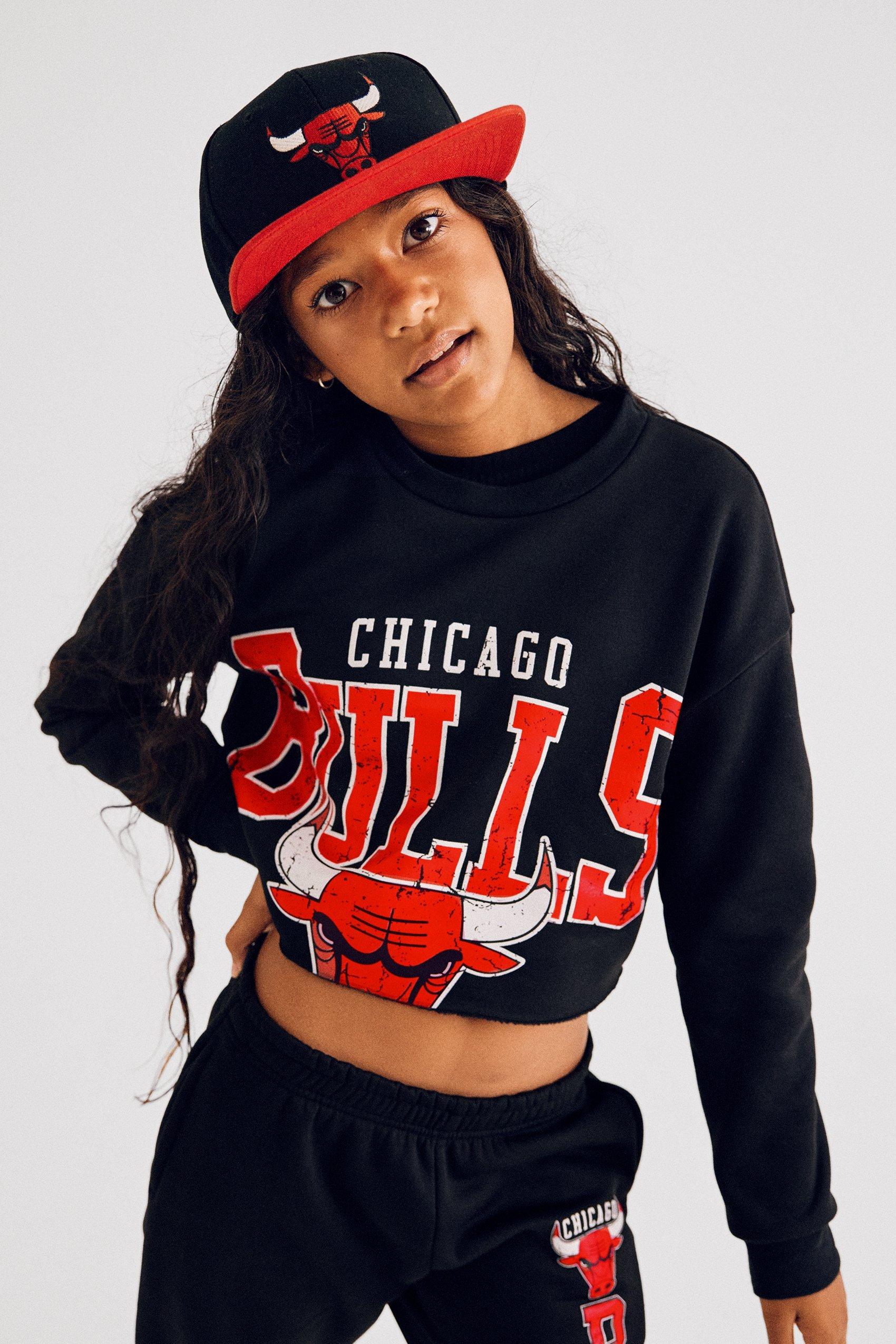 Chill Out Chicago Bulls Hoodie - Black