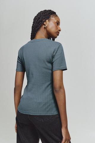 Fitted Top