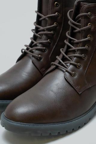 Lace-up Boot