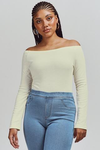 Mr Price - This one shoulder bodysuit is giving us major Friday