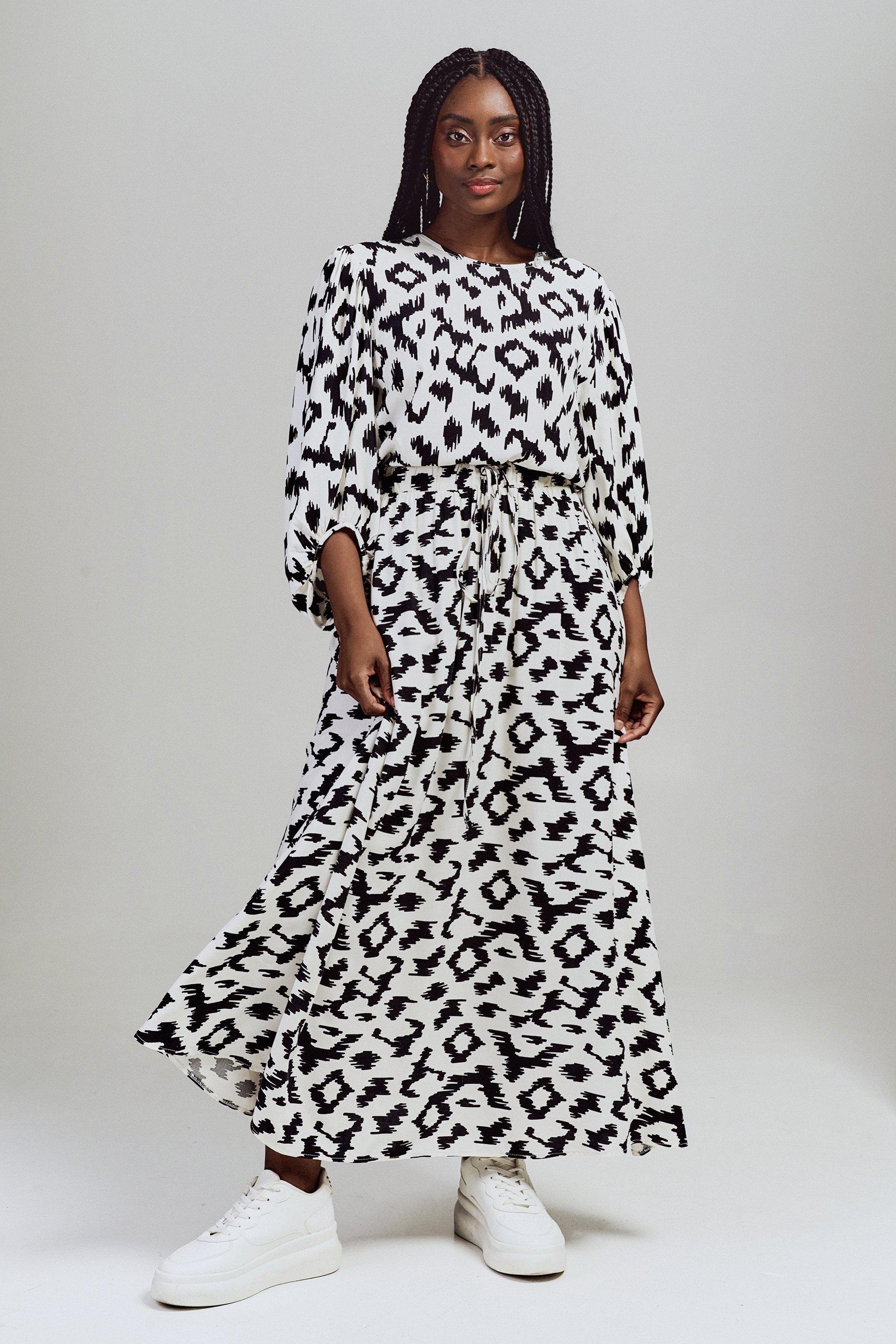 11973749 Kalissi Skirt