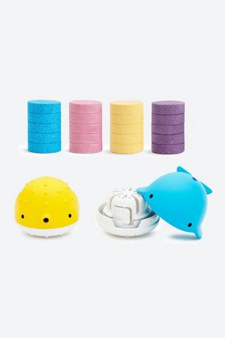 Munchkin Bath Bomb Buddy
