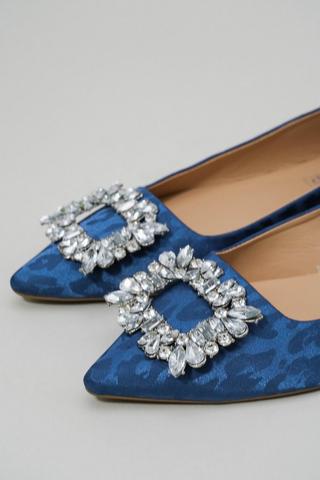 Pointy Pump