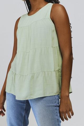 Tiered Top