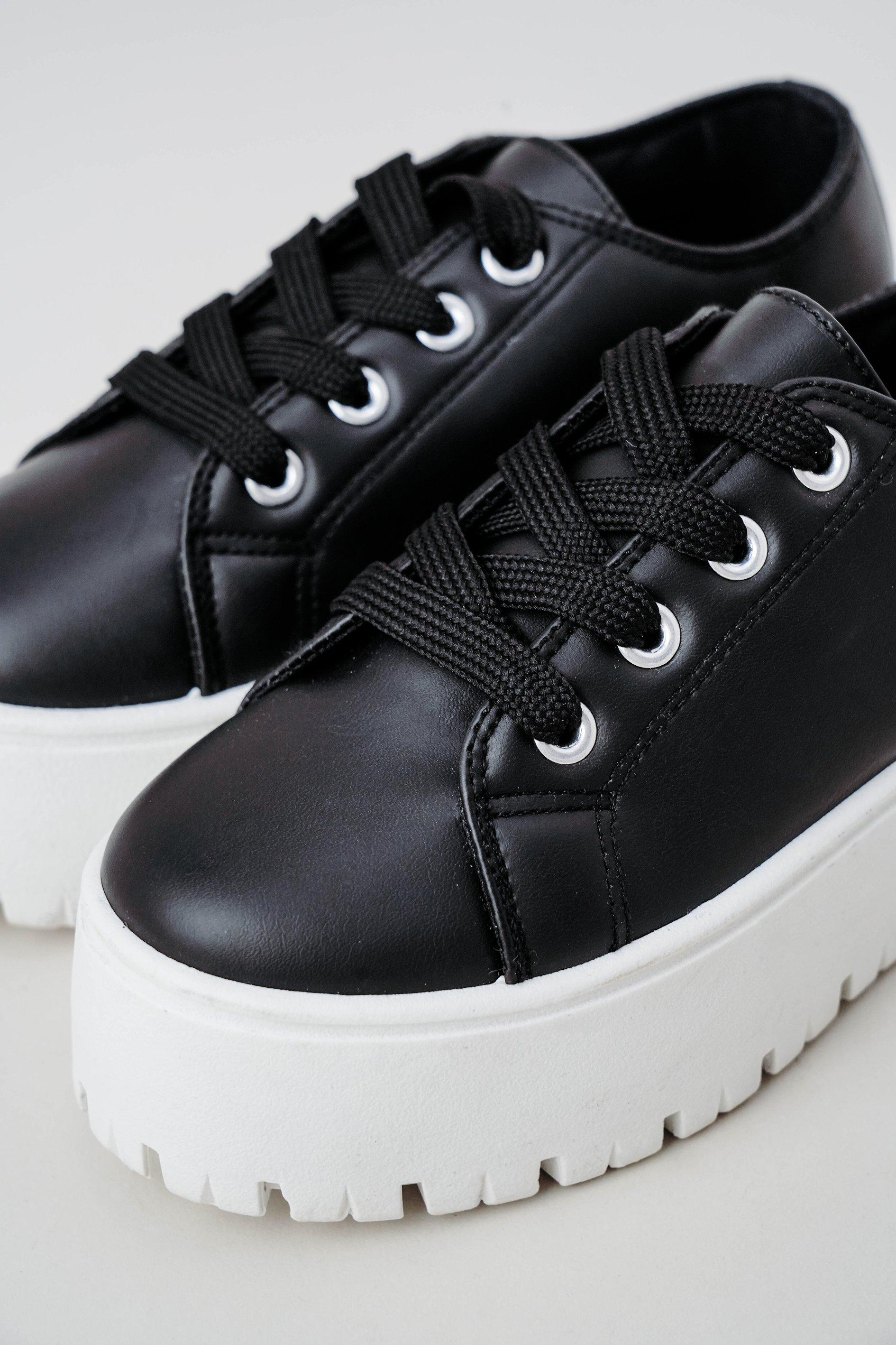 Platform sneakers mr store price