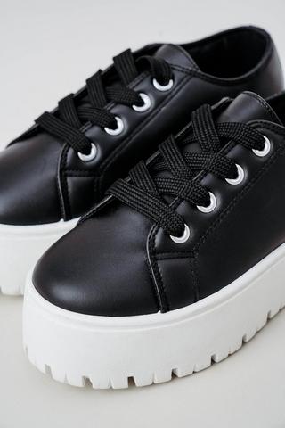 Platform Sneaker