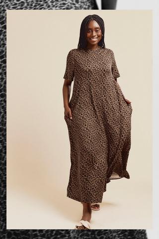 Plus size trapeze dresses with sleeves sale