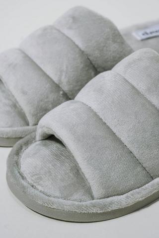 Fluffy Slippers