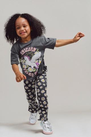 T-Shirt And Leggings Set
