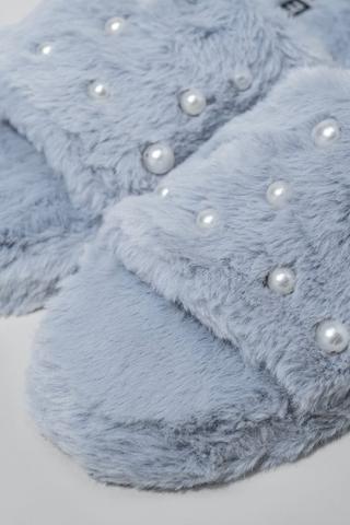 Fluffy Slippers