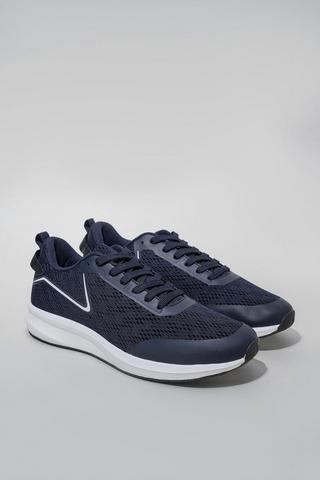 Trainer