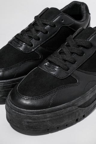 Platform Sneaker