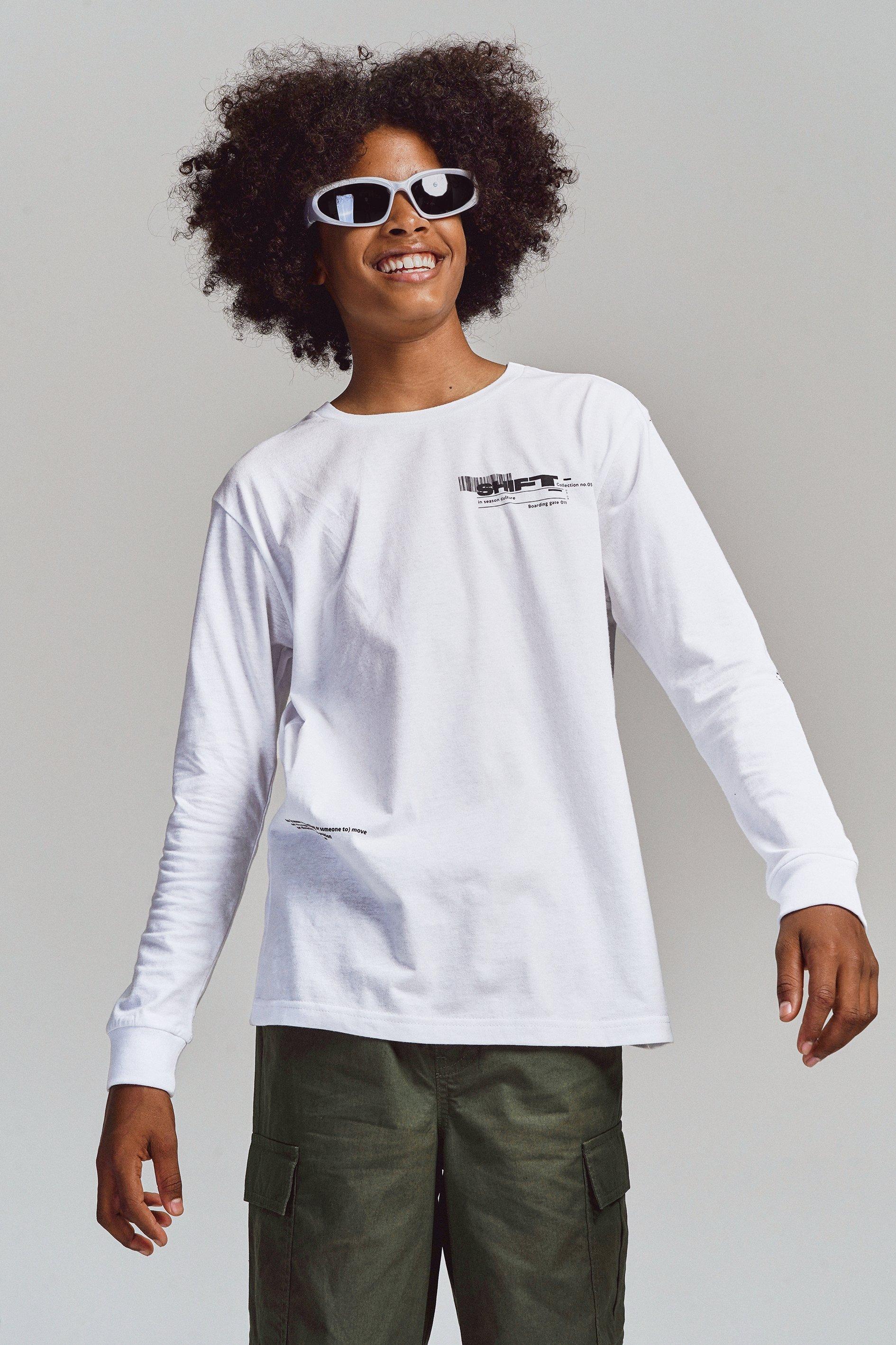 long-sleeve-graphic-t-shirt