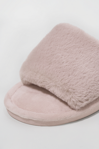 Fluffy slippers 2024 mr price