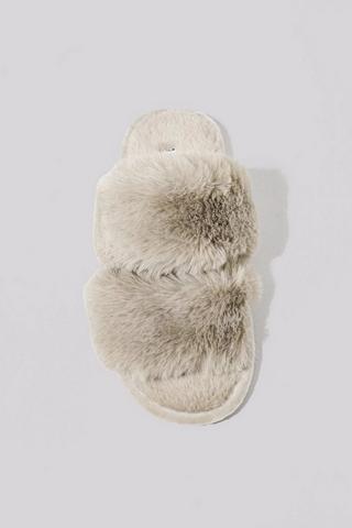 Fluffy Slipper