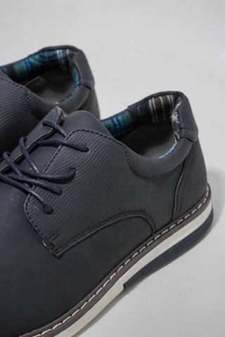 Lace-up Shoe