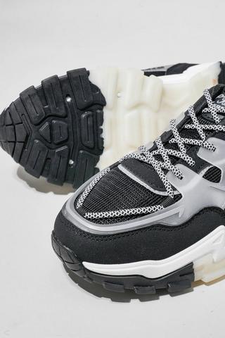 Trainer