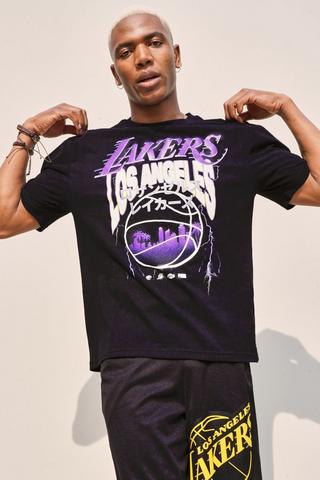 T shirt sales lakers