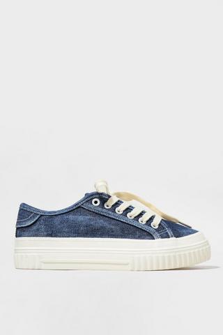 Platform Sneaker
