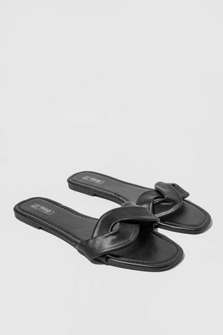 Cross-over Sandal