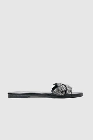 Cross-over Sandal