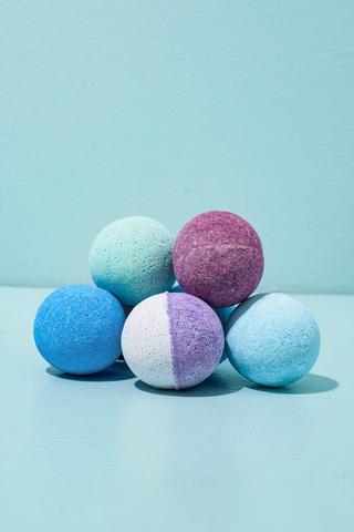 Frozen Bath Bombs
