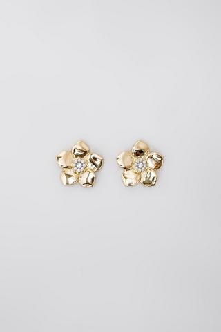 Stud Earrings