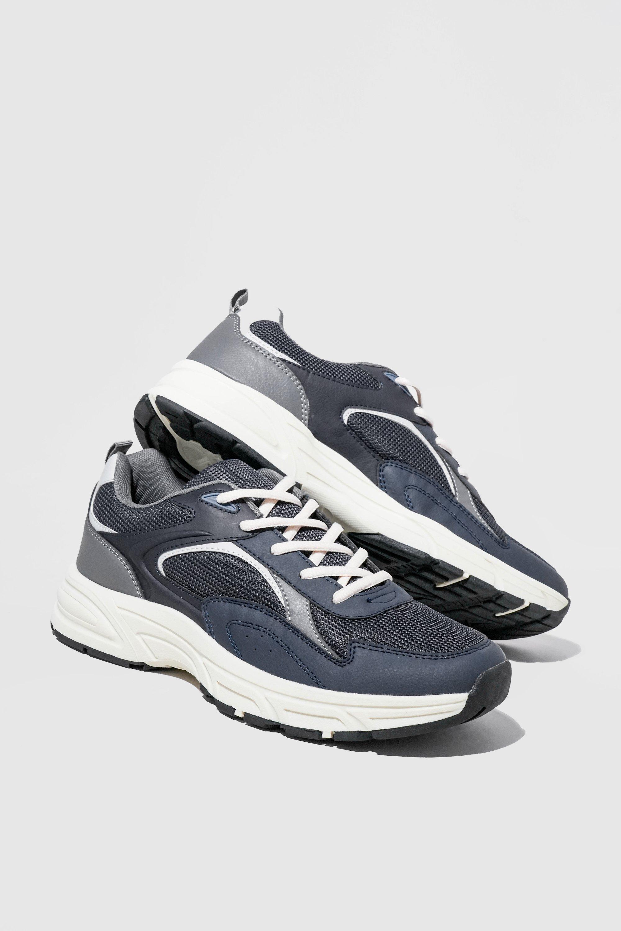Trainer