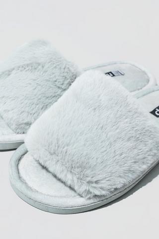 Fluffy Slipper
