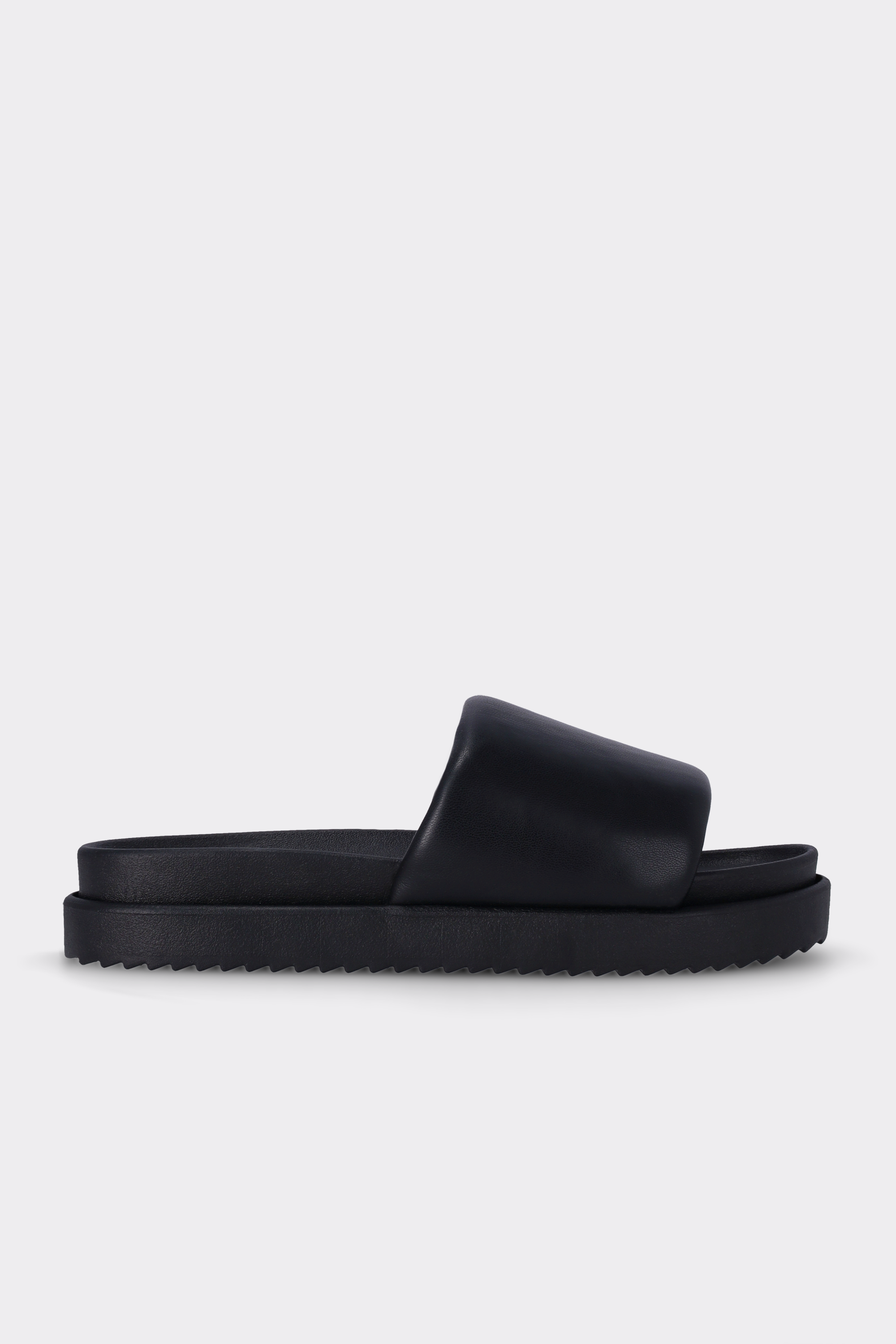 SNUGGLE WIDE STRAP FLAT SANDAL main image 1