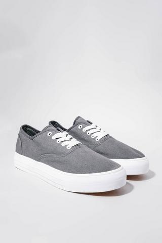 Men's shoes hot sale lowest price