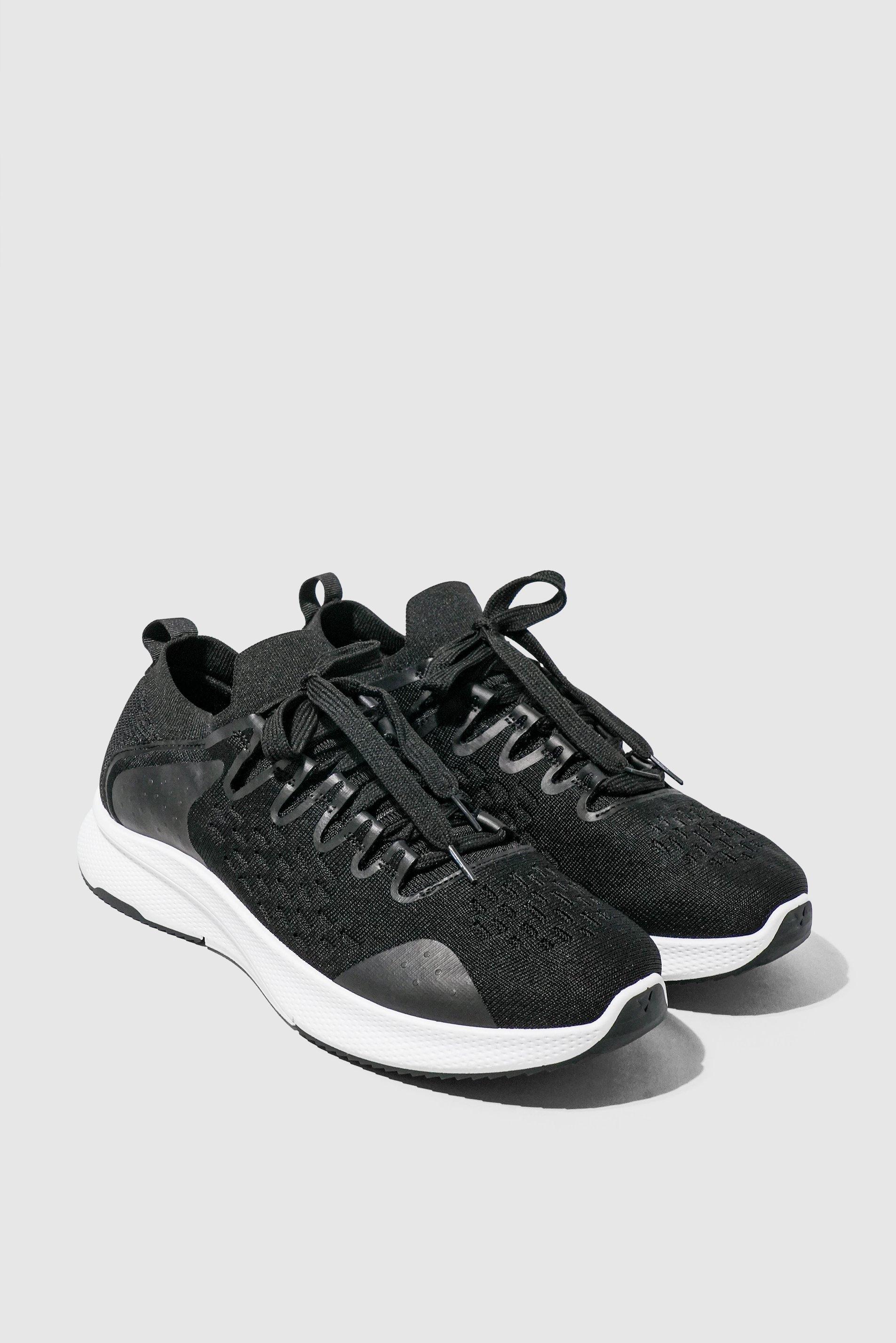 Trainer