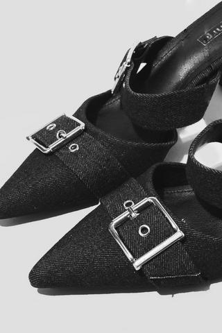 Slip-on Court Stiletto Heel